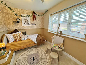 Photo 5- click for photo gallery